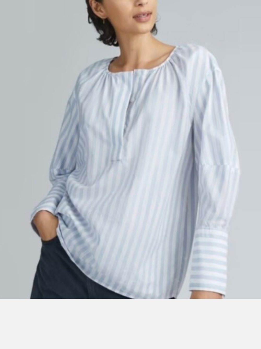 Everlane Size 8 silky Cotton Pale Blue Striped Shirt Excellent Condition